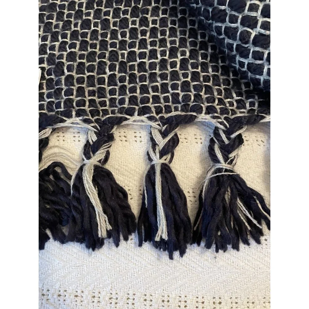 West Elm Marled Basketweave‎ Throw Blanket Navy Blue And White 50x60
